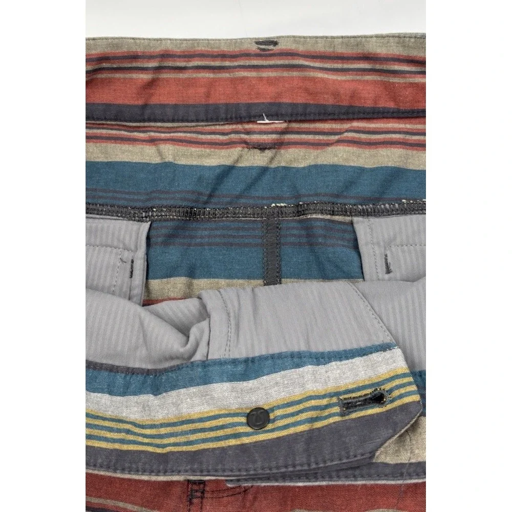 Lululemon Men's 38 Cotton Multicolor Striped Chino Flat Front‎ Shorts